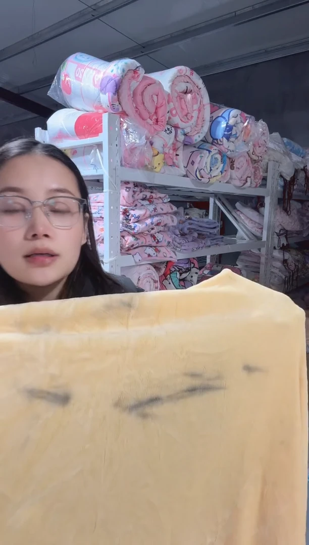 瑕疵  绒床笠   180*200