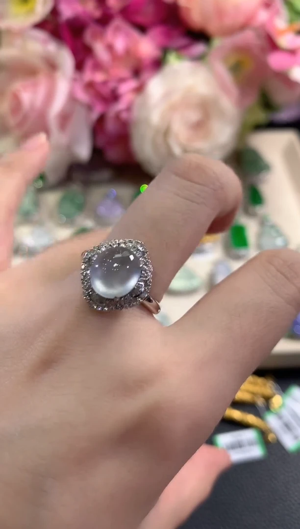 18K金镶嵌戒指翡翠d74