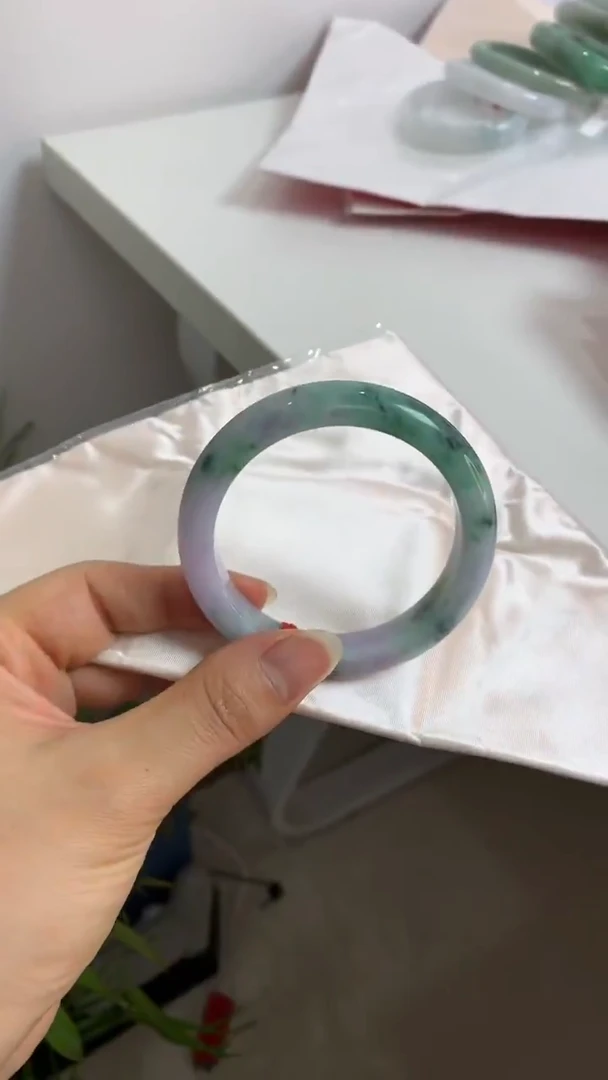 未镶嵌手镯翡翠56三彩