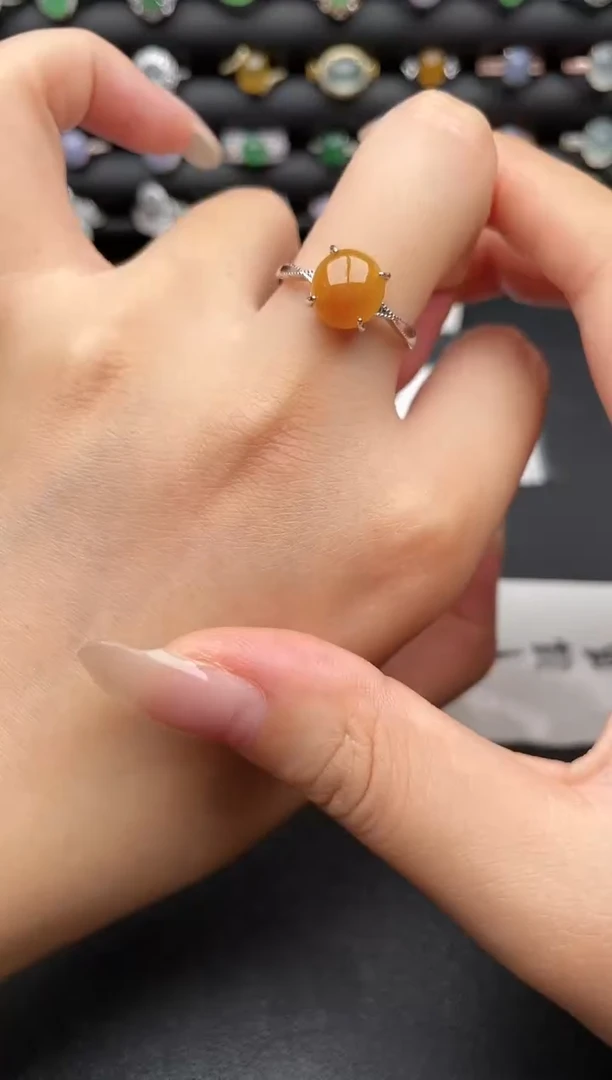 银S925镶嵌戒指翡翠一物一证一礼盒