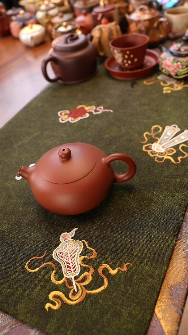 茶壶紫砂素壶 扁西施