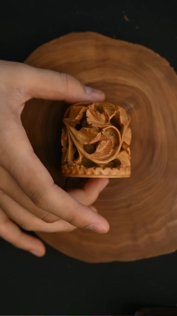 檀香木其他工艺品笼子 35克