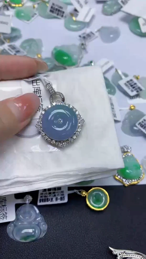 颈饰未镶嵌翡翠天然缅甸翡翠A货百元以上9元证书费自理