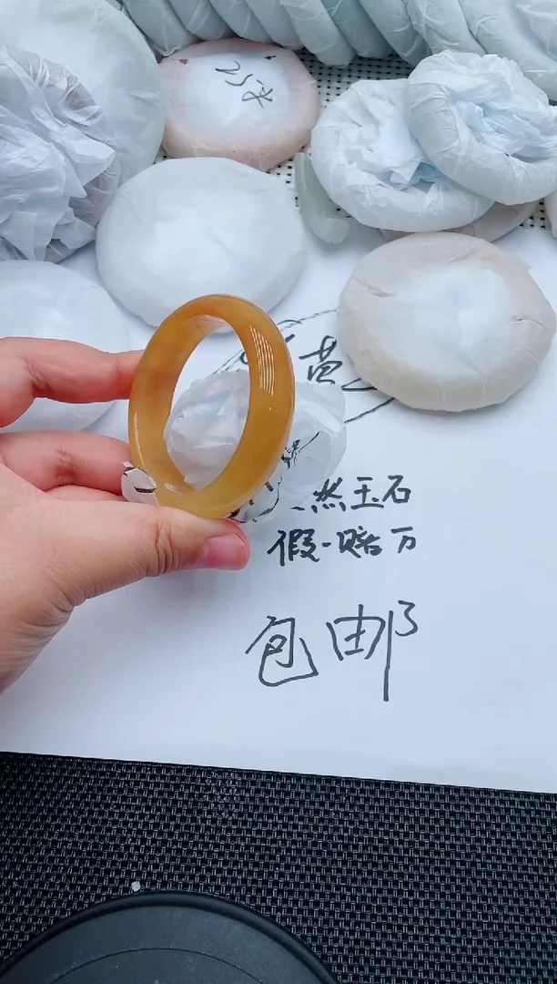 未镶嵌手镯石英质玉128-49-50