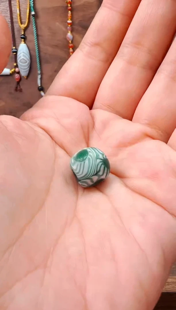 【 西亚珠饰 】配珠随发1颗