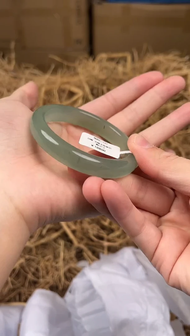 未镶嵌手镯石英质玉编码D633