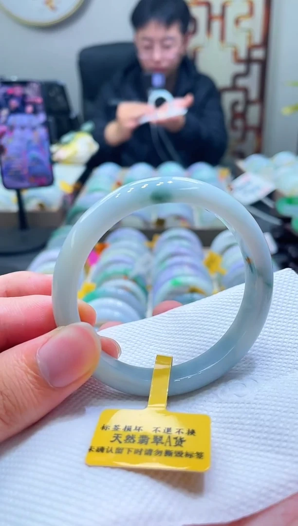 未镶嵌手镯翡翠031-54