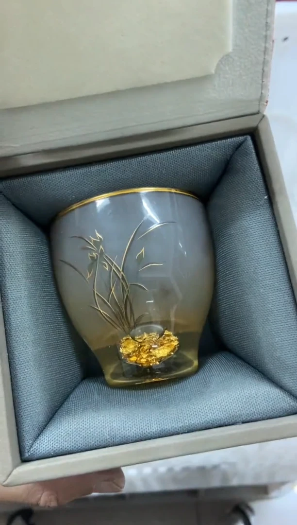 杯无运费险有瑕疵的摄影的产品有使用过的痕迹有点脏介意勿拍