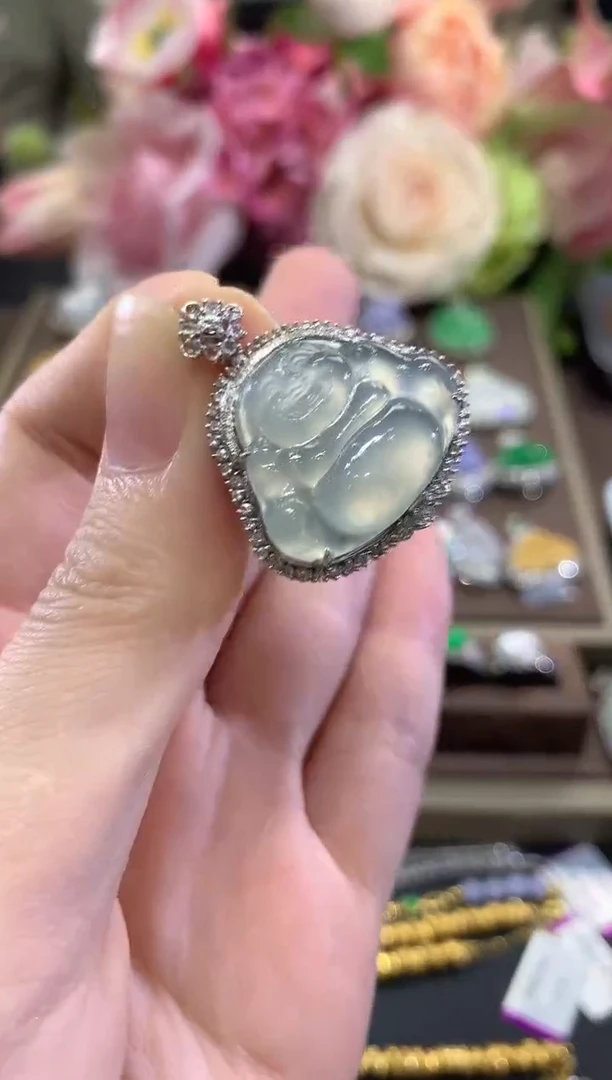 吊坠(不含链)18K金镶嵌翡翠秋日珠宝W111