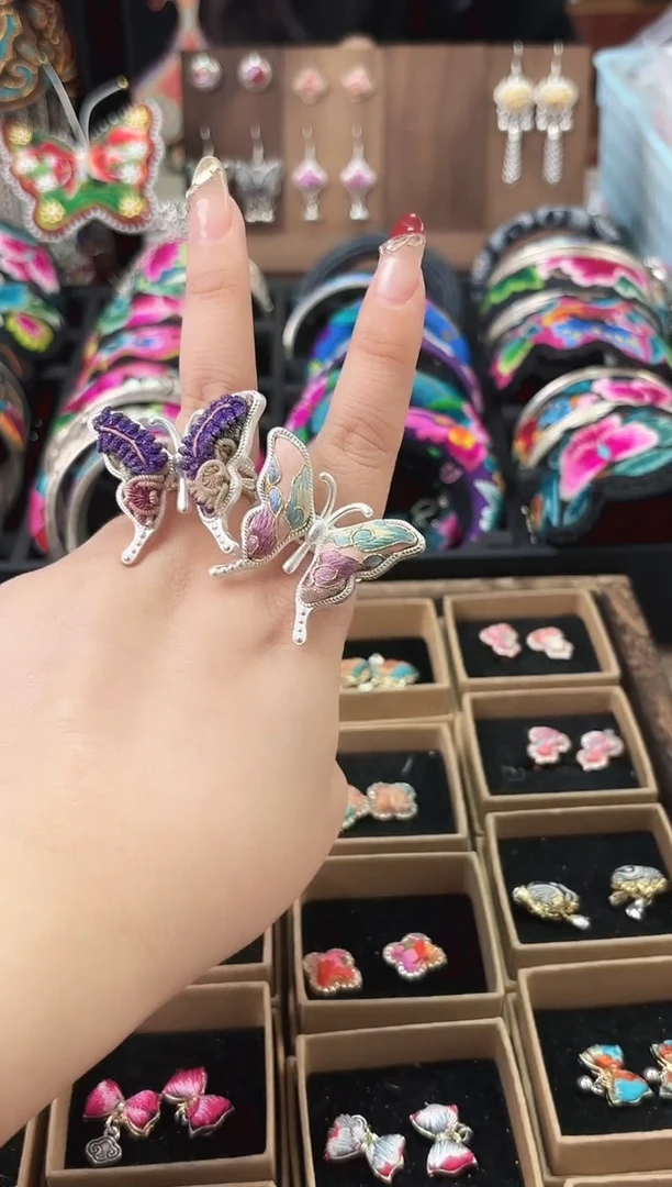 织绣?****i艺枝独绣手工饰品60