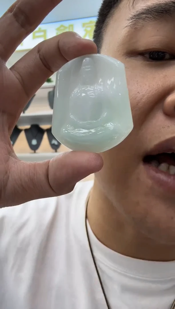 颈饰未镶嵌翡翠天然翡翠A货孤品一件