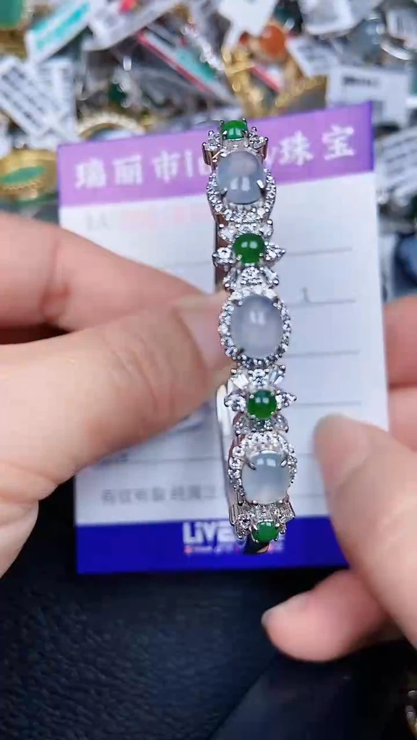 颈饰银S925镶嵌翡翠1830