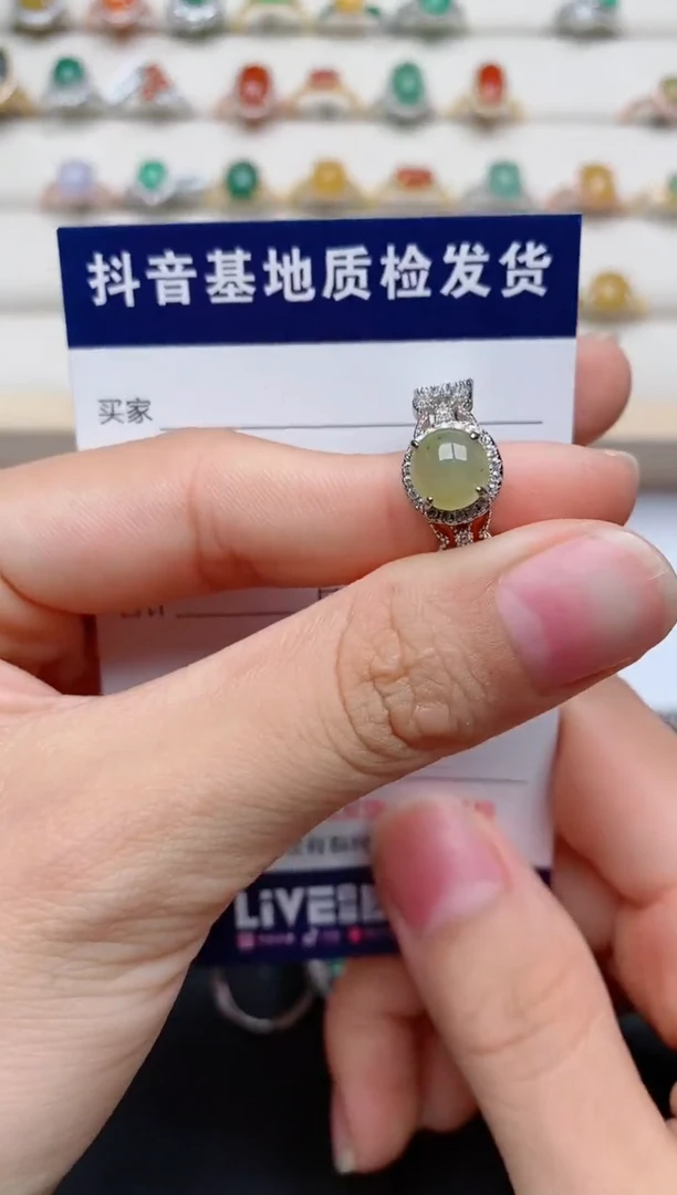 【闪购商品】翡翠戒指银S925镶嵌.......