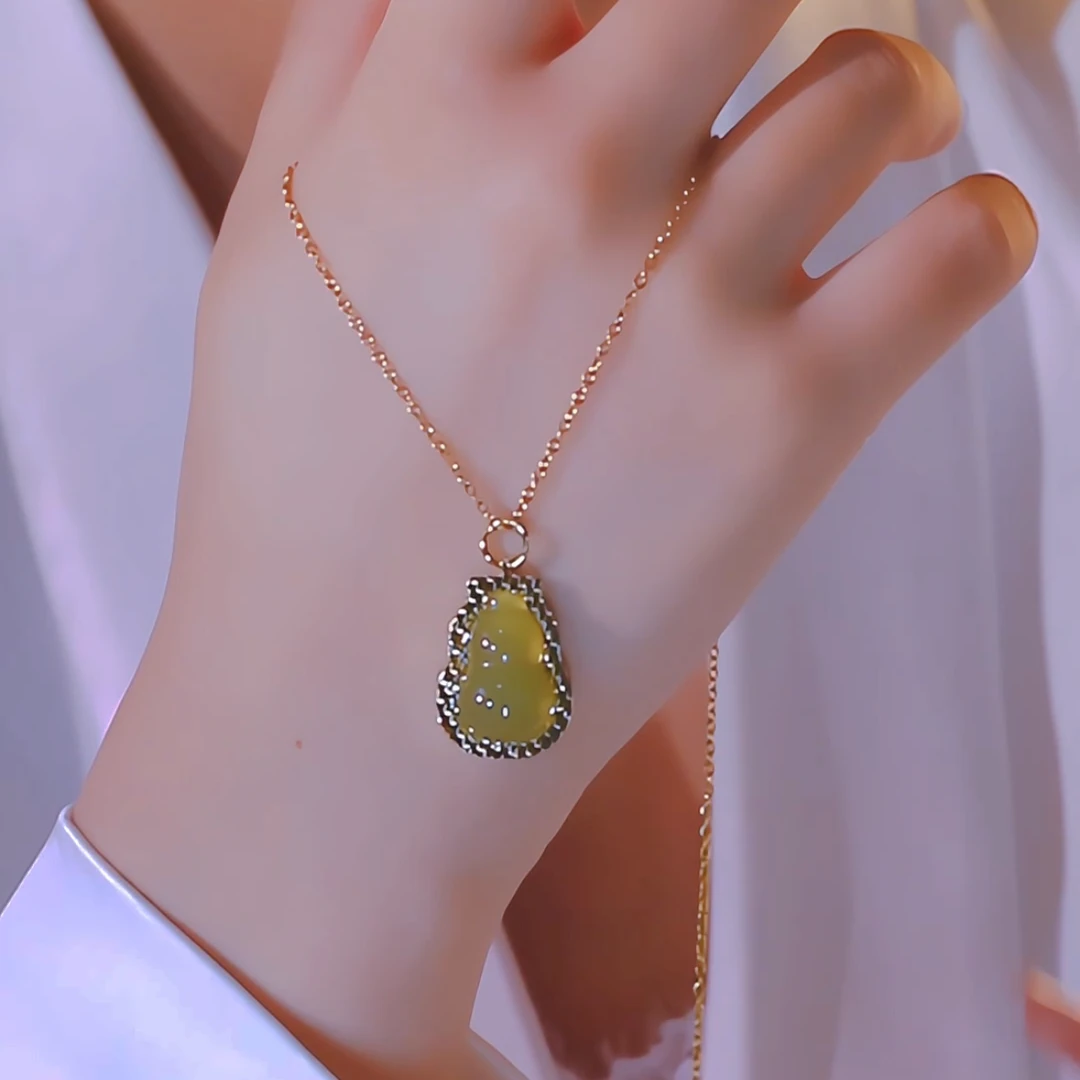 钛钢项链 2025新款爆款项链女款气质国风百搭不掉色精致坠链时尚