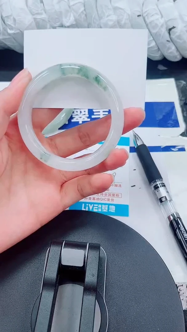 未镶嵌手镯石英质玉280-52/53