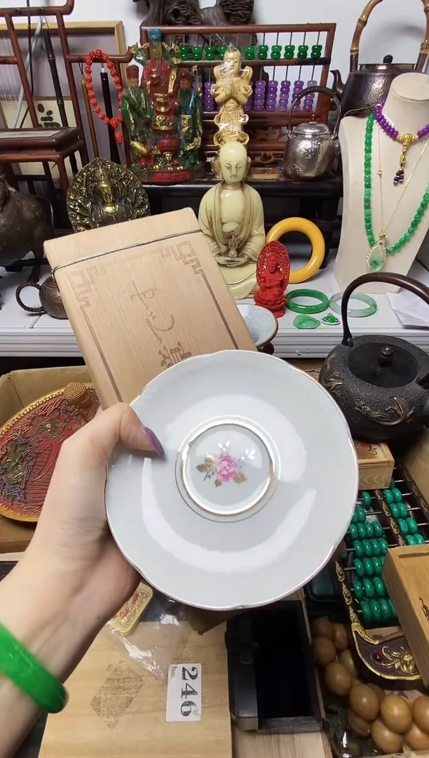 叶**秋瓷器默认链接一物一拍