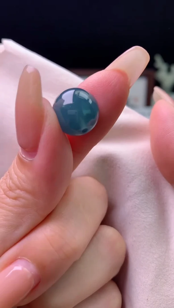 翡翠未镶嵌颈饰0281530557