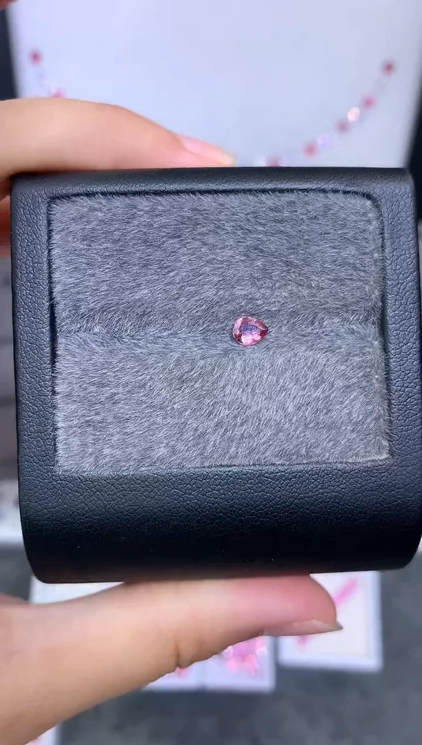 定制尖晶石裸石未镶嵌水滴 粉色调 0.29ct