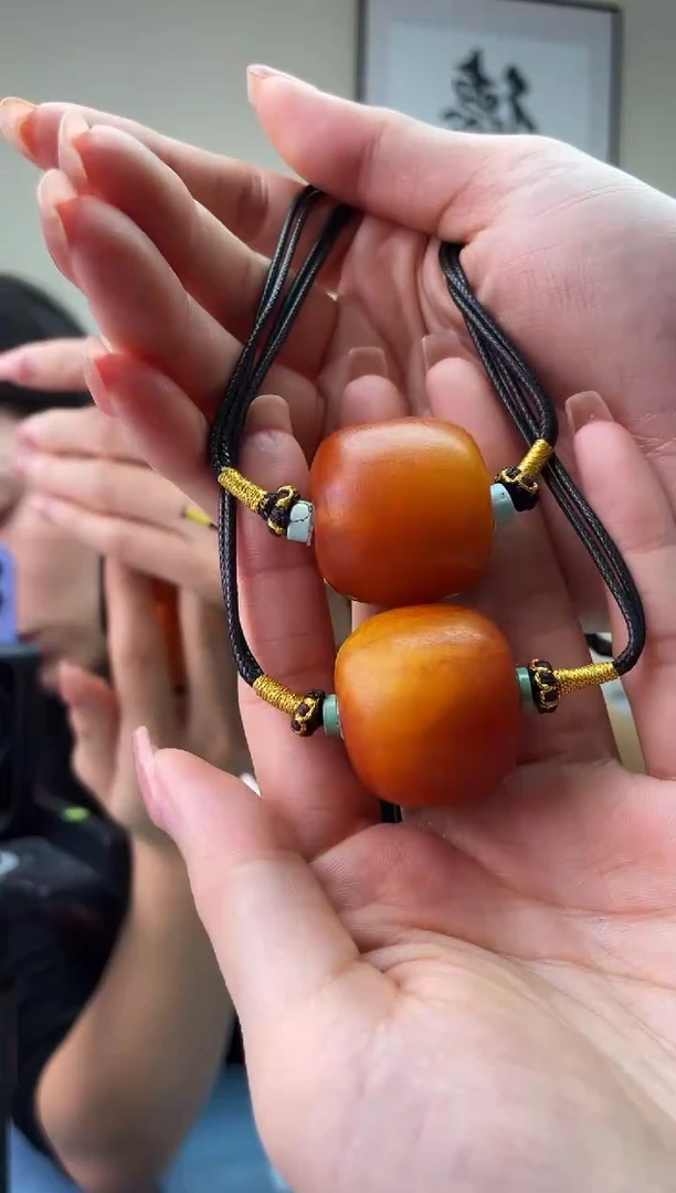 蜜蜡未镶嵌珠宝奇石T014假一罚十，多样性发一件