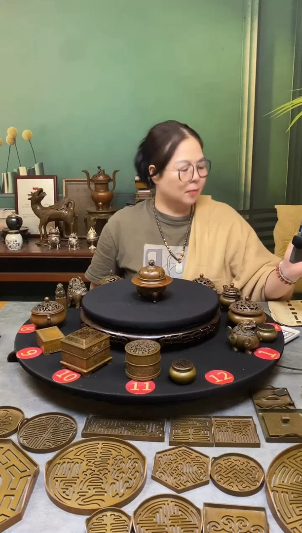 铜r****0苏工庆松堂
