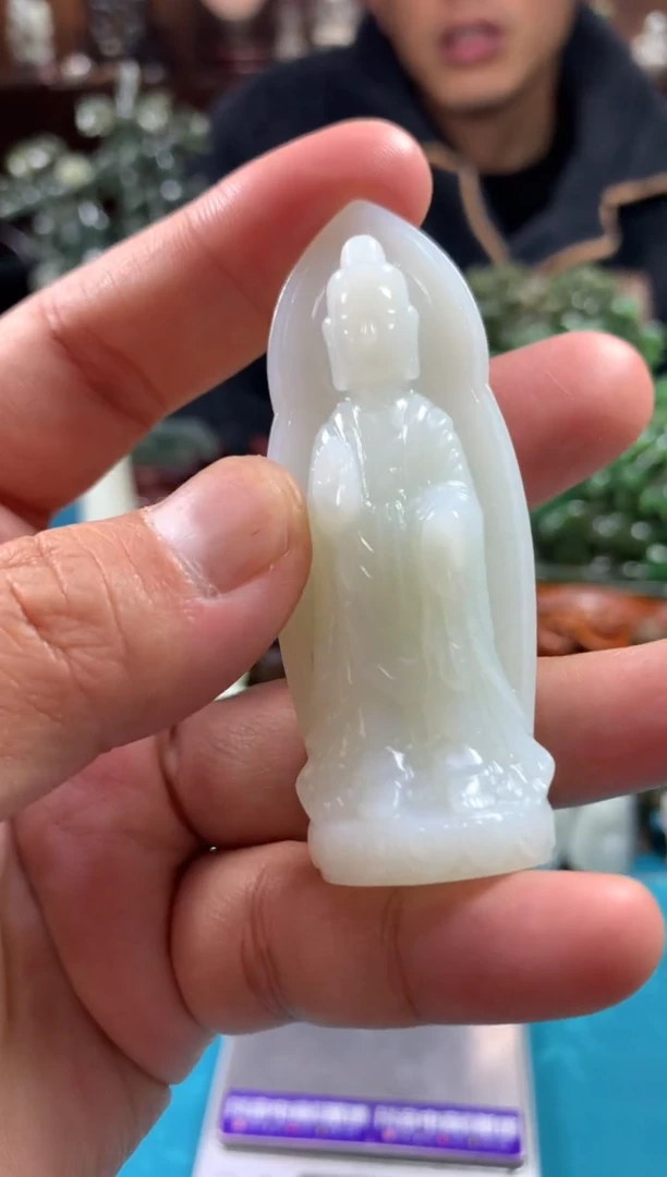 颈饰未镶嵌和田玉拍一发一