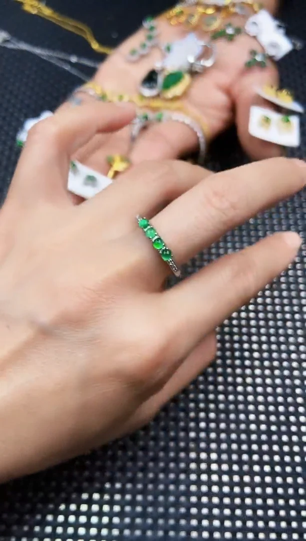 翡翠未镶嵌戒指11111111