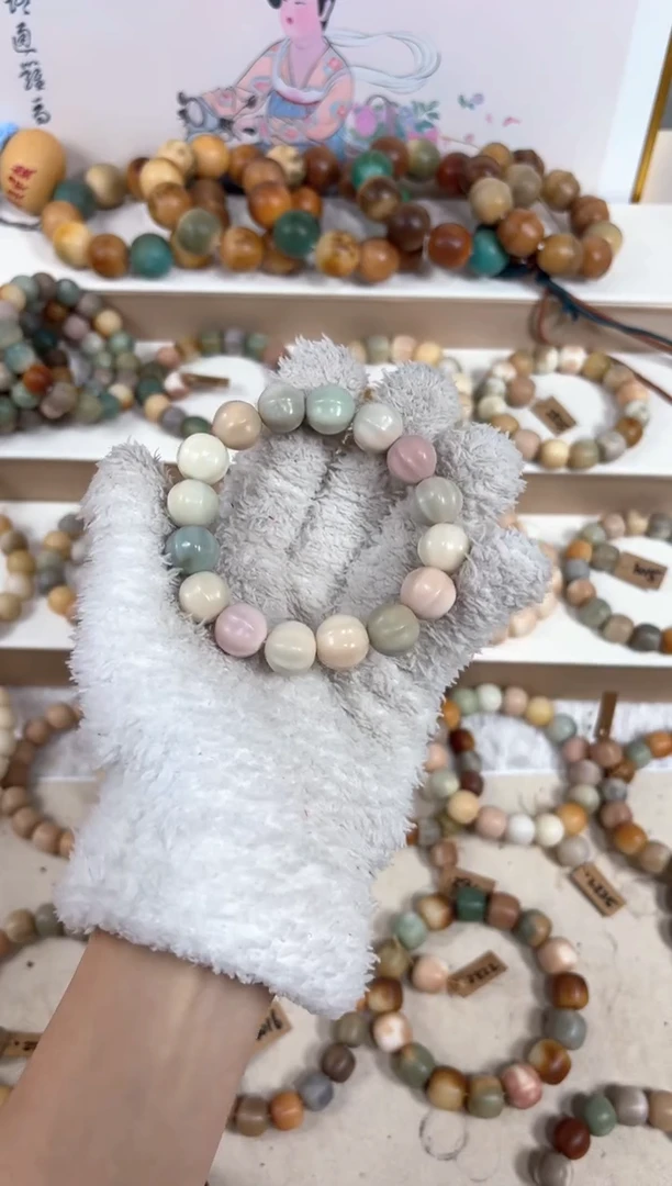 【闪购商品】白玉菩提吊坠瑕疵63编号编号