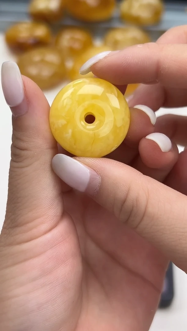 裸石蜜蜡未镶嵌蜜蜡吊坠