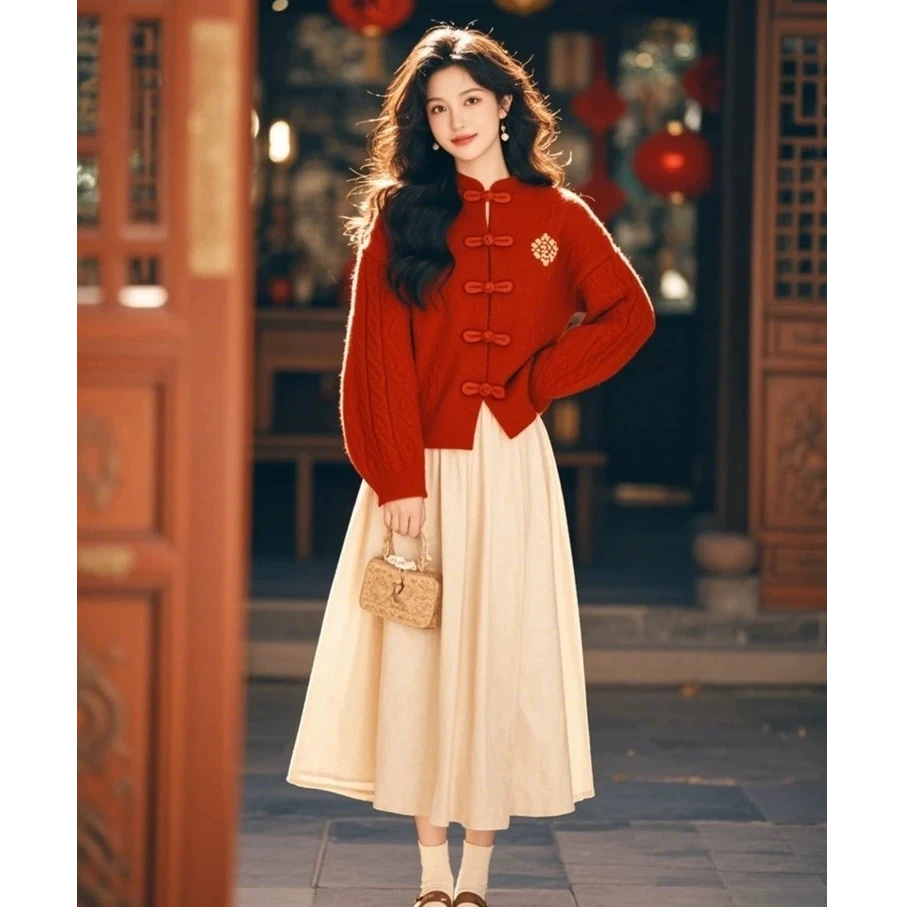 今年流行漂亮新中式国风秋冬套装小个子新年战袍红色上衣两件套裙