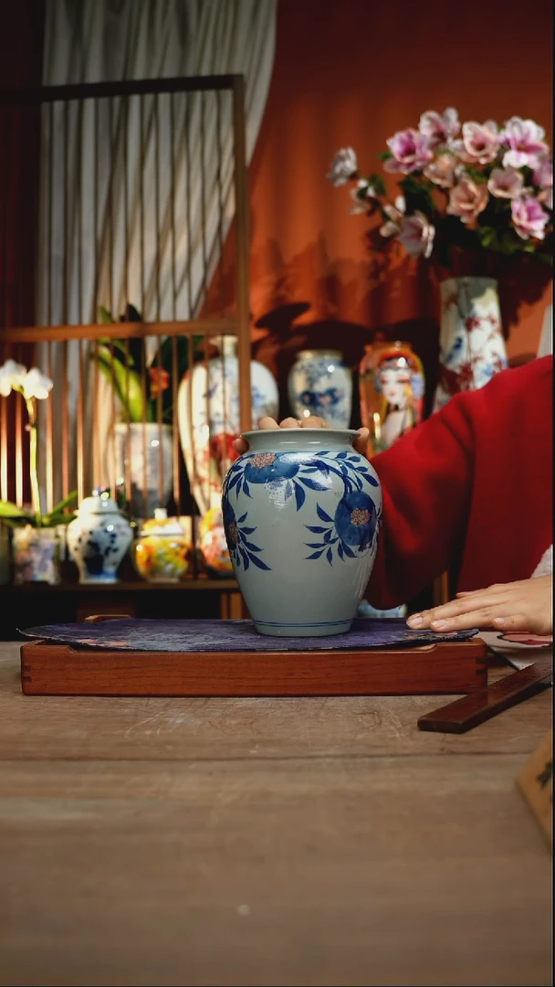 当代景德镇设计师釉下手绘陶瓷花瓶