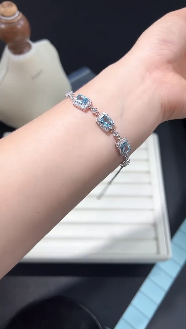 银S925镶嵌托帕石手链54b多样性发其一【1条】