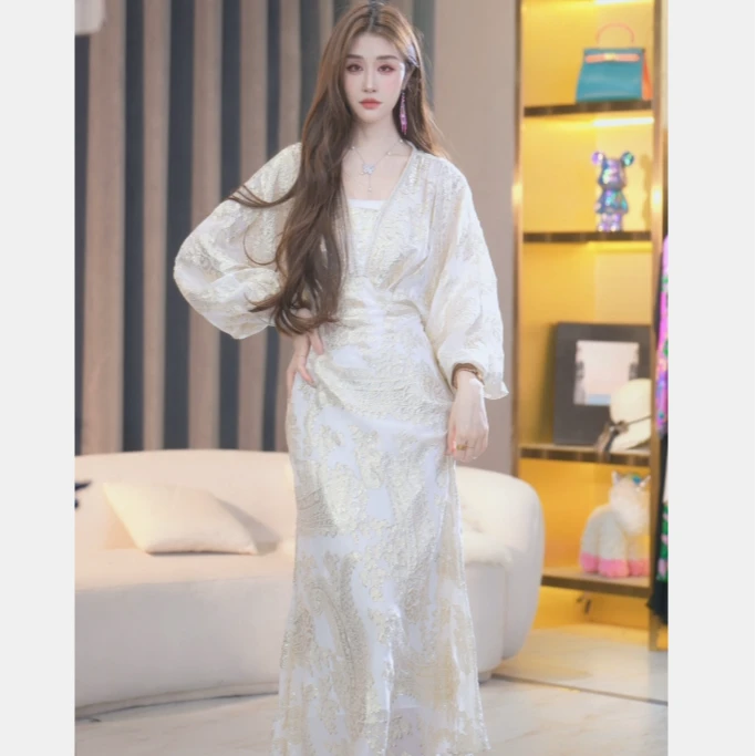 【张喜喜】2025新款气质夏季收腰显瘦连衣裙 250041