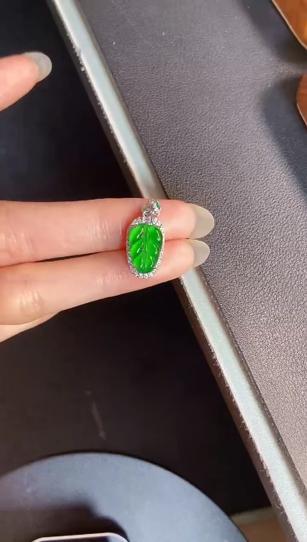吊坠(不含链)银S925镶嵌翡翠天然A货翡翠
