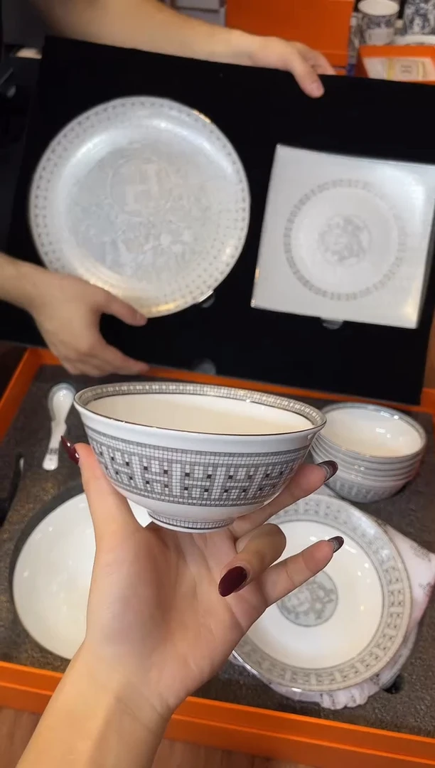 杯鸿辉家品牌瓷器，京东包邮！