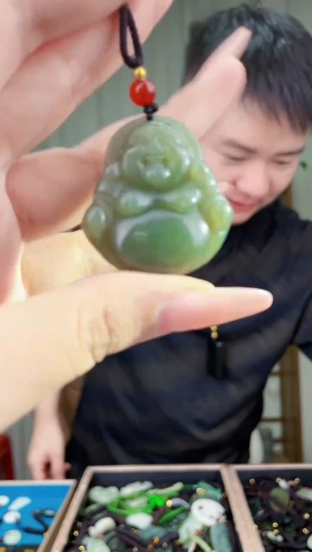 未镶嵌和田玉挂件拍一发一，多样性发货！