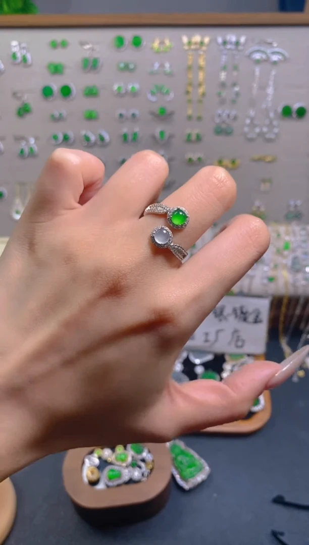 银S925镶嵌戒指翡翠双蛋面戒指