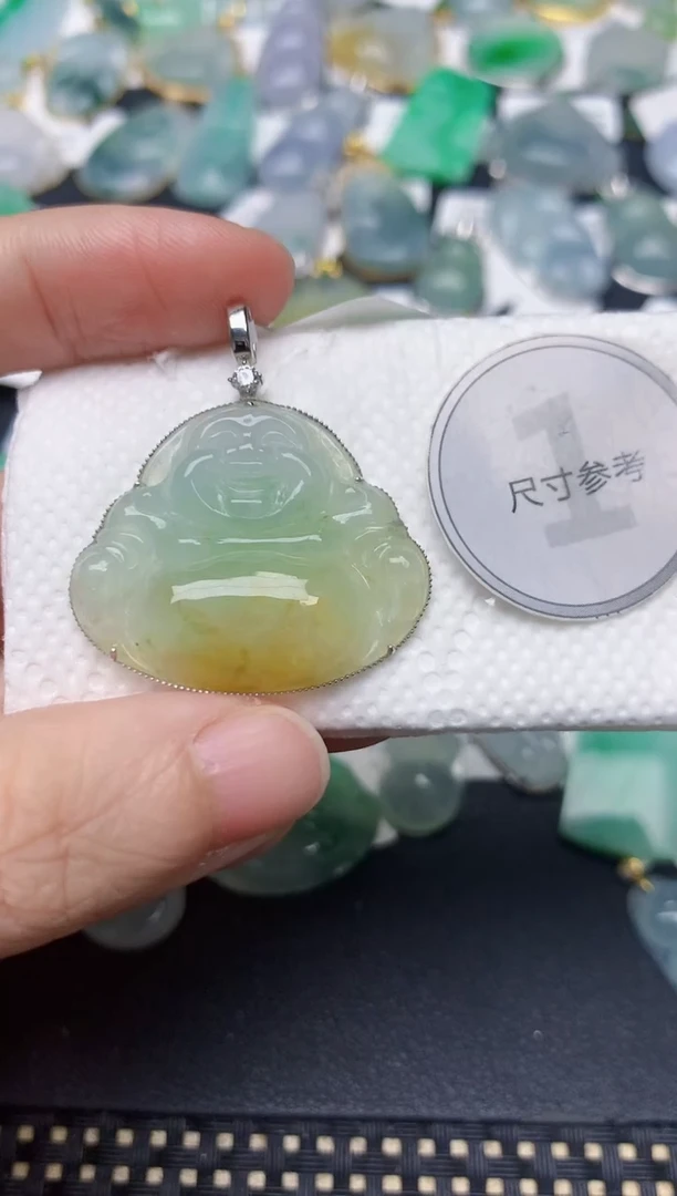 颈饰18K金镶嵌翡翠天然缅甸A货翡翠