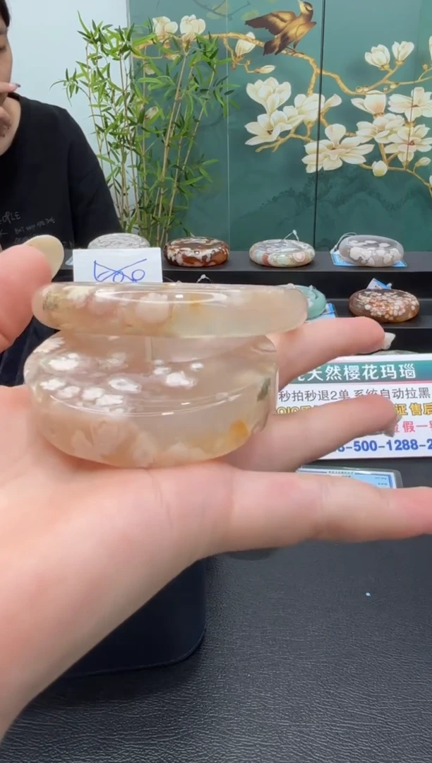 未镶嵌手镯石英质玉A30(60圈赠送镯心)
