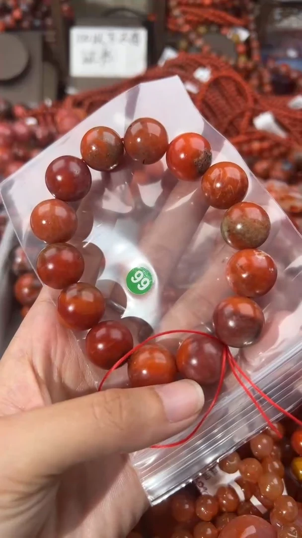 南红玛瑙手串未镶嵌16+