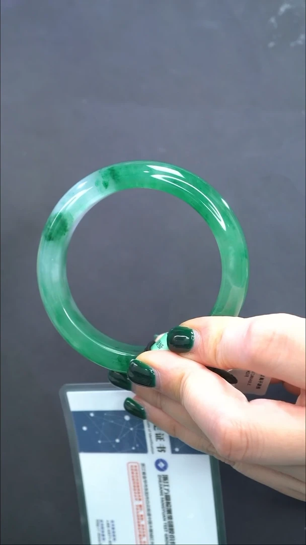 石英质玉手镯未镶嵌金*树59-