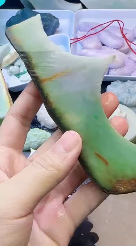 颈饰未镶嵌翡翠031天然A货翡翠