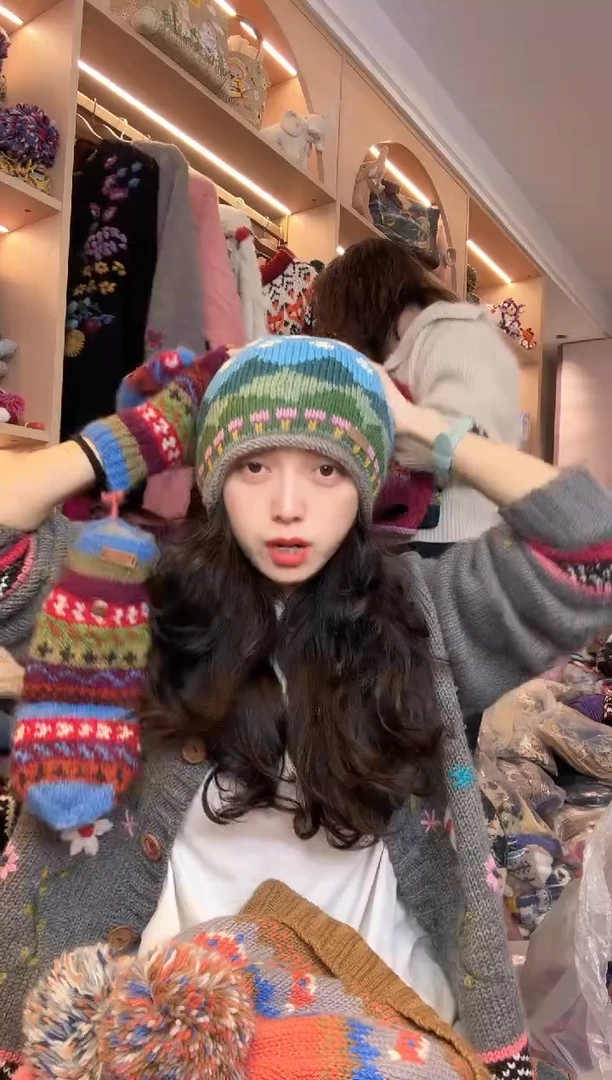 纯棉蓝天白云卷边帽