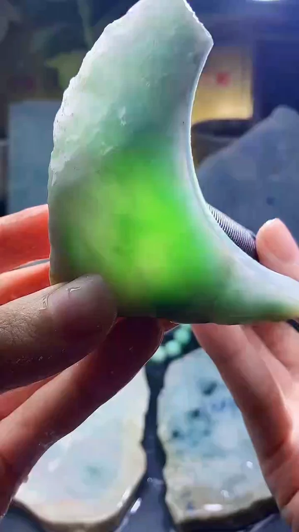 未镶嵌挂件翡翠小雨10