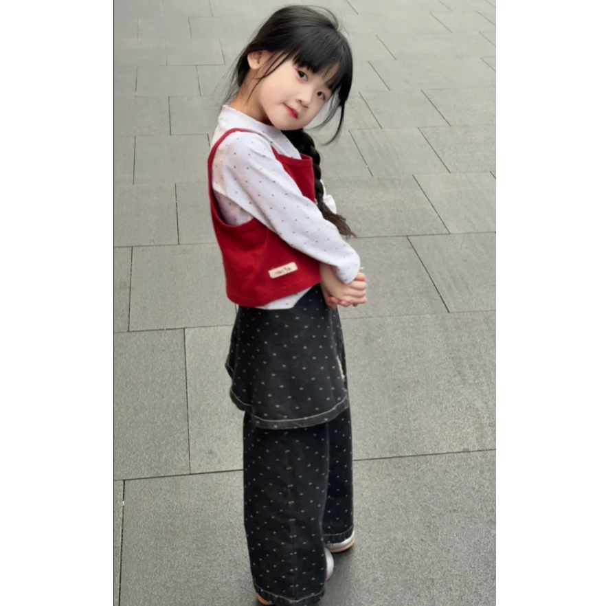 女童吊带背心套装女童韩版圆点打底衫屁帘牛仔裤红背心三件套洋气