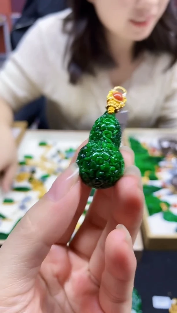 颈饰未镶嵌翡翠翡翠吊坠