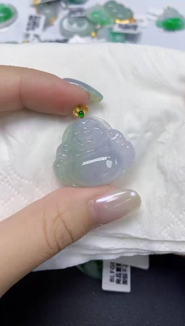 翡翠18K金镶嵌颈饰天然缅甸翡翠A货