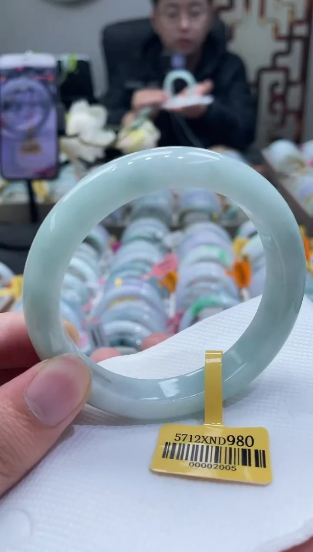 未镶嵌手镯翡翠011-61