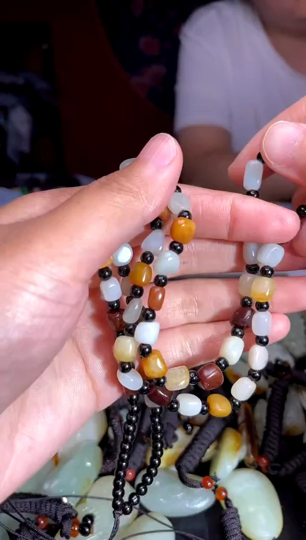 和田玉未镶嵌挂件1