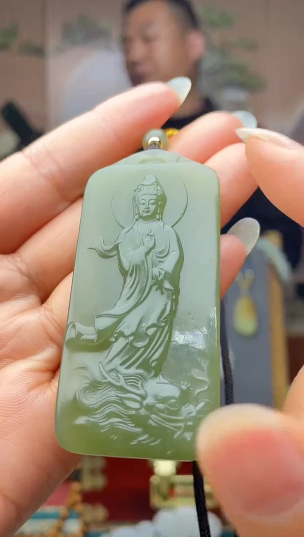 颈饰未镶嵌和田玉拍一发一