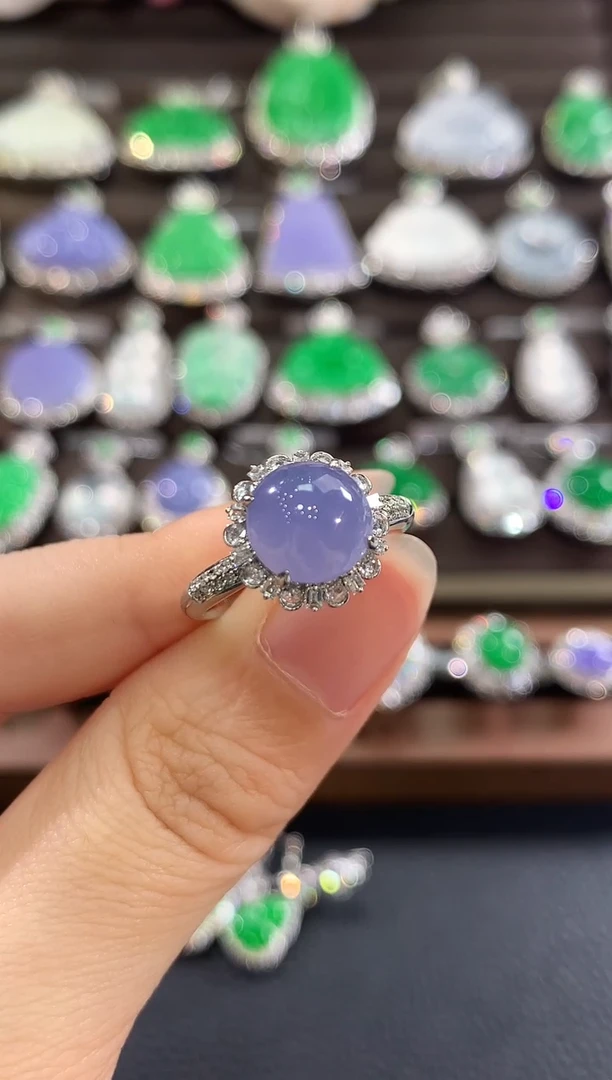 18K金镶嵌戒指翡翠e20紫货有色差